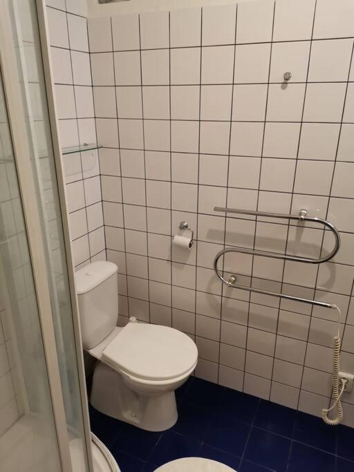 Cozy Studio In The City Centre Near Train Station Pressburg Exterior foto